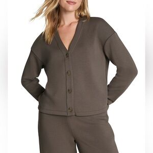Spanx AirEssential VNeckline Long
Sleeve Button Front Cardigan Willow Size Small
